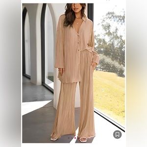 Women textured two piece set